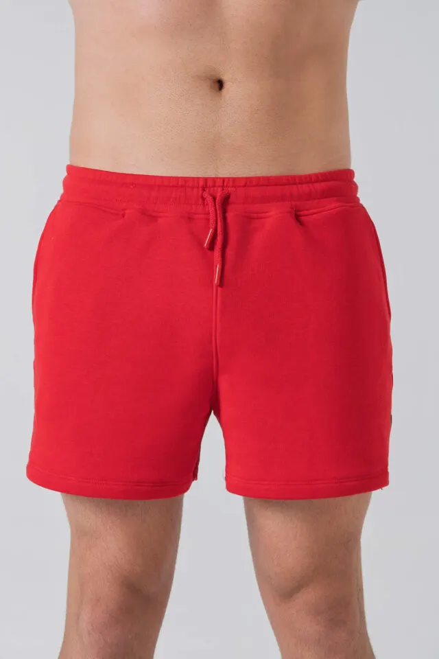 District Shorts Man