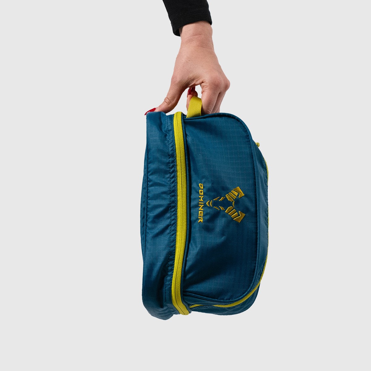 MALEVE Compact 5L Bag Lyons Blue