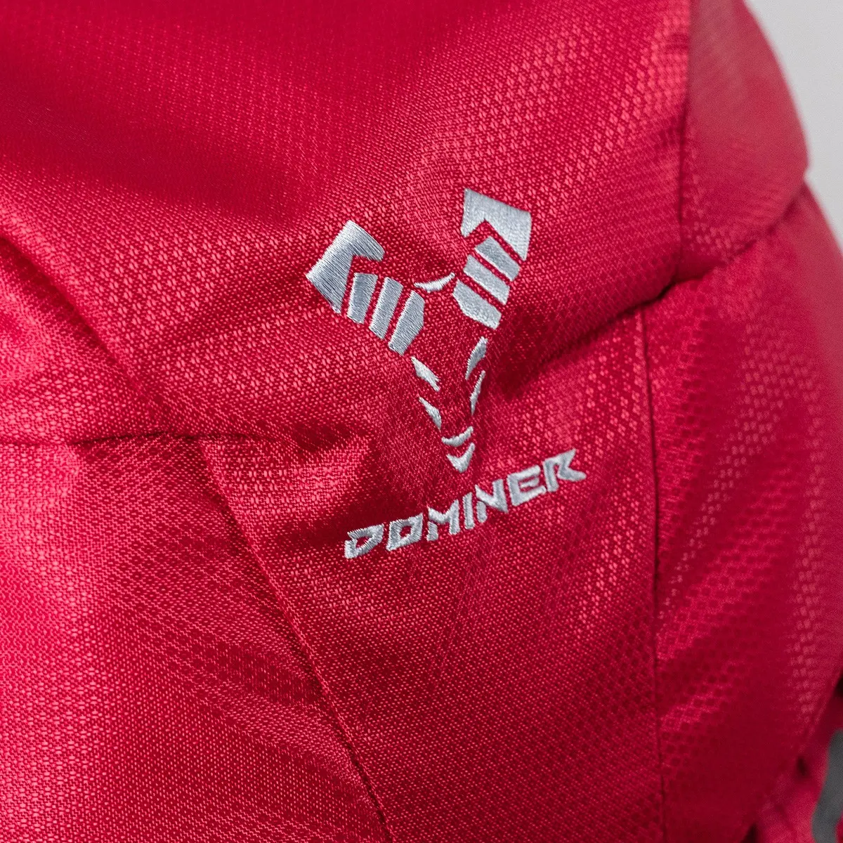 MALEVE Alpine 30L Backpack Standard