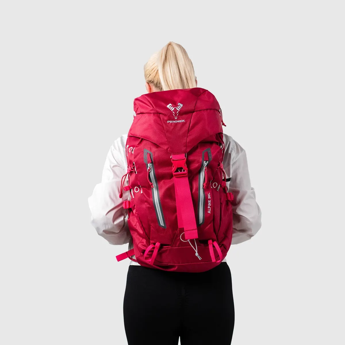MALEVE Alpine 30L Backpack Standard