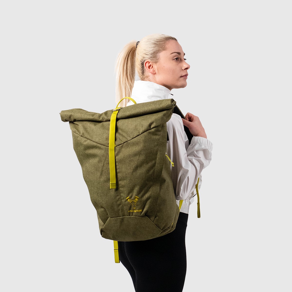 MALEVE Dori 30L Backpack Standard