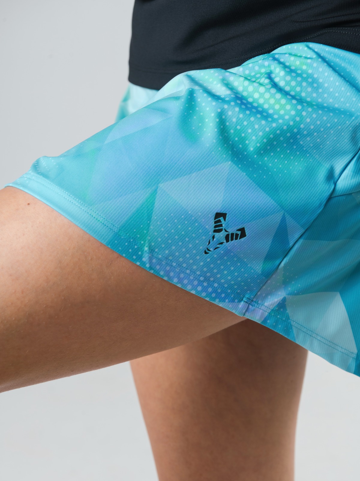 PULSE 360 Skirt Spin GEOMETRIC