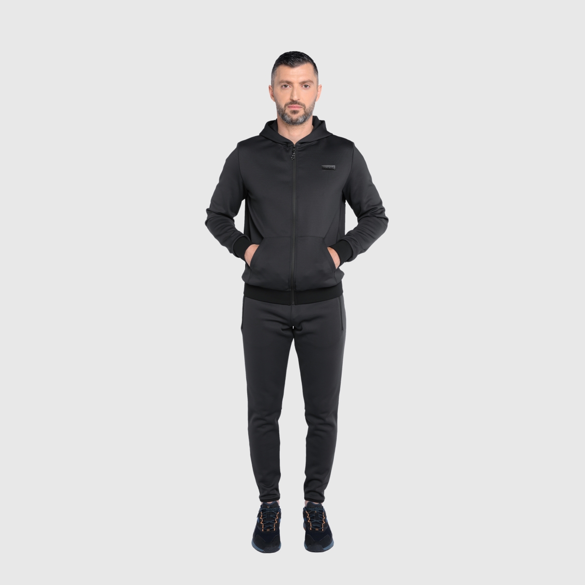 UNTAMED @GYM Storm Jacket Man BLACK