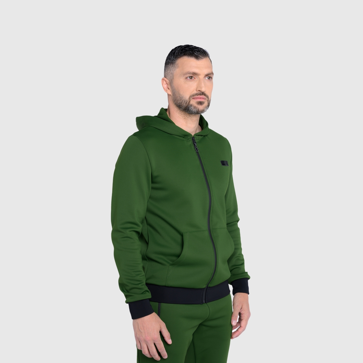UNTAMED @GYM Storm Jacket Man GREEN ARMY