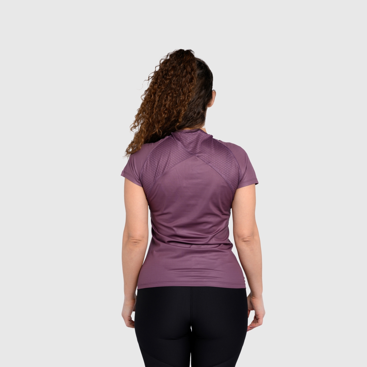 UNTAMED @GYM Feather T-Shirt Woman EGGPLANT