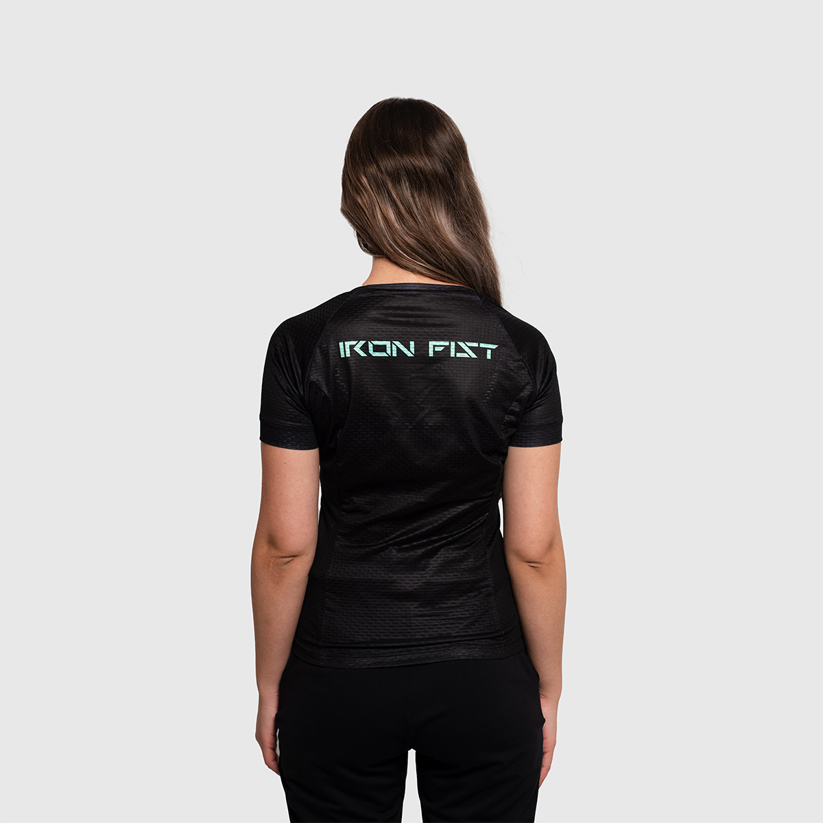 UNTAMED Iron Fist T-shirt Woman BLACK MINT