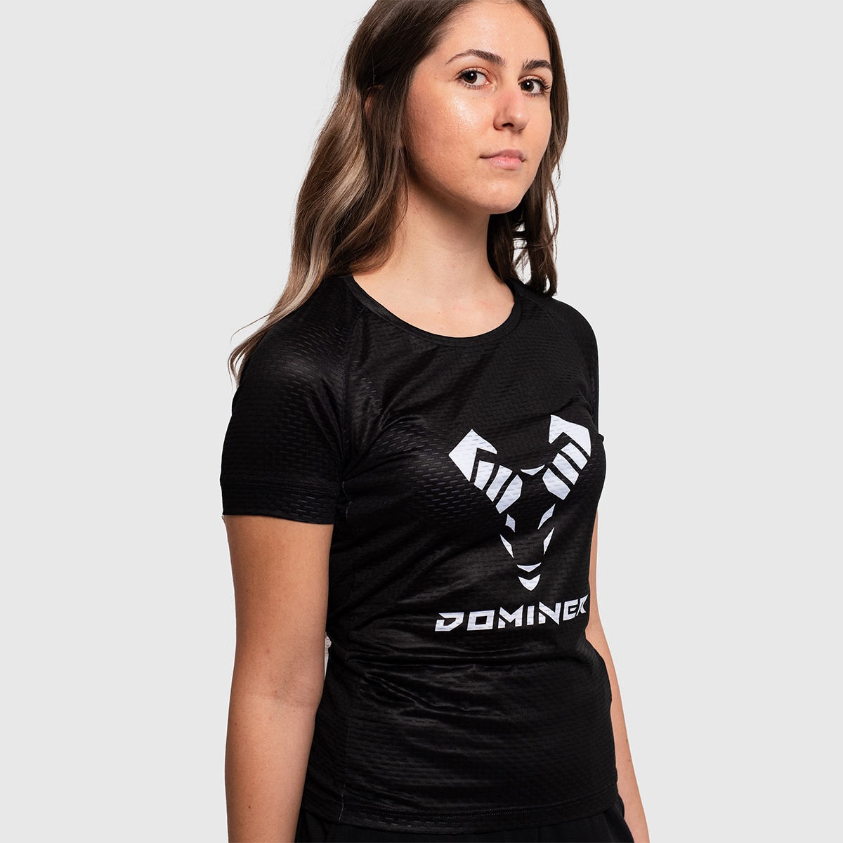 UNTAMED Iron Fist T-shirt Woman BLACK MINT