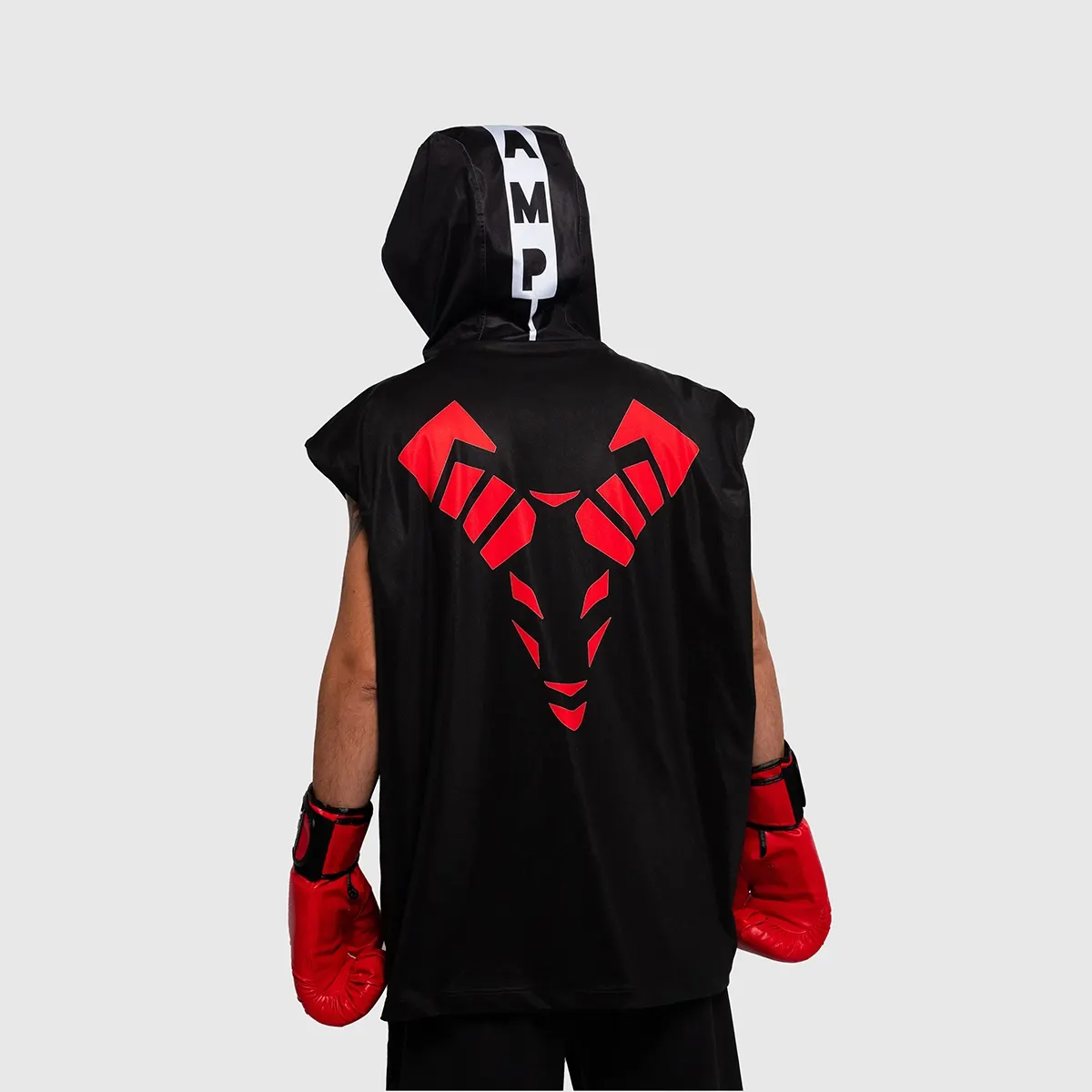 UNTAMED Iron Fist Vest Man BLACK